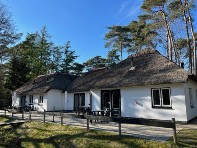 Familiehuis De Spar Otterlo Exterior foto